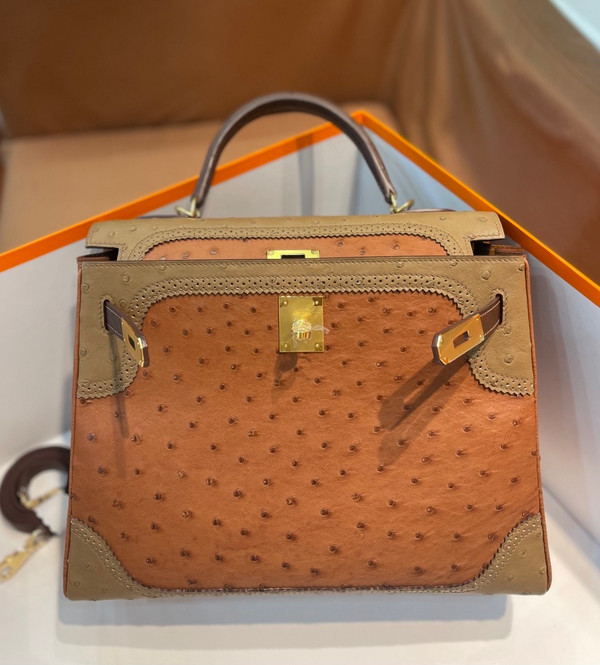 Hermès Kelly 32 Ghillies Sellier in Tri-Color Ostrich