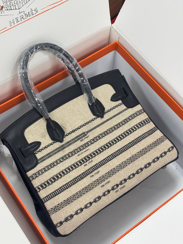 Hermès Birkin 30 Limited Edition Christmas Canvas & Swift Leather Gold Hardware