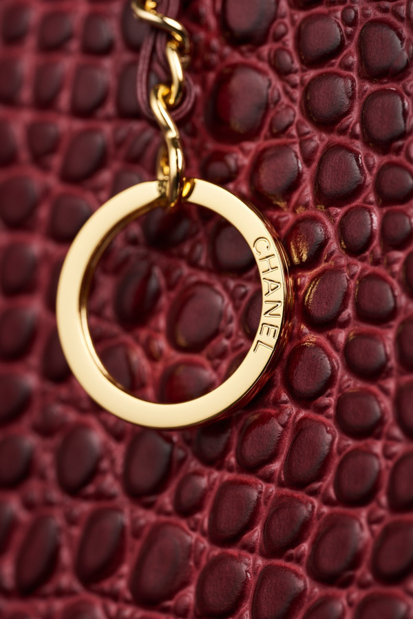 Chanel Executive Cerf Tote Bordeaux Shiny Crocodile Gold Hardware