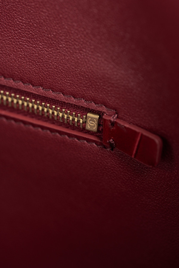 Chanel Executive Cerf Tote Bordeaux Shiny Crocodile Gold Hardware