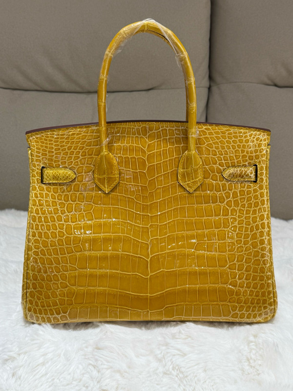 Hermès Birkin 30 Shiny Amber Crocodile Gold Hardware