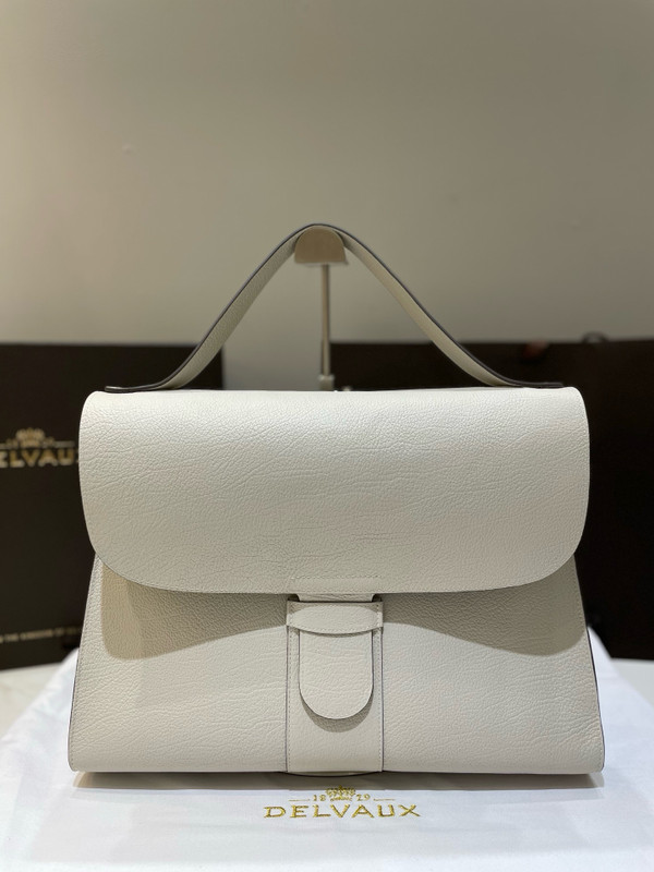 Delvaux Brillant Tempo Large Sand Allure Calf, Gold Hardware