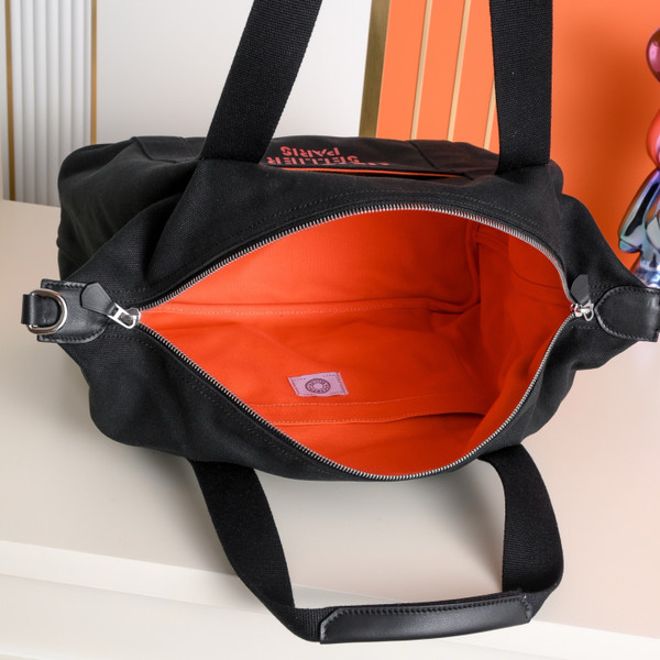 Hermès Groom Sport Bag — Red