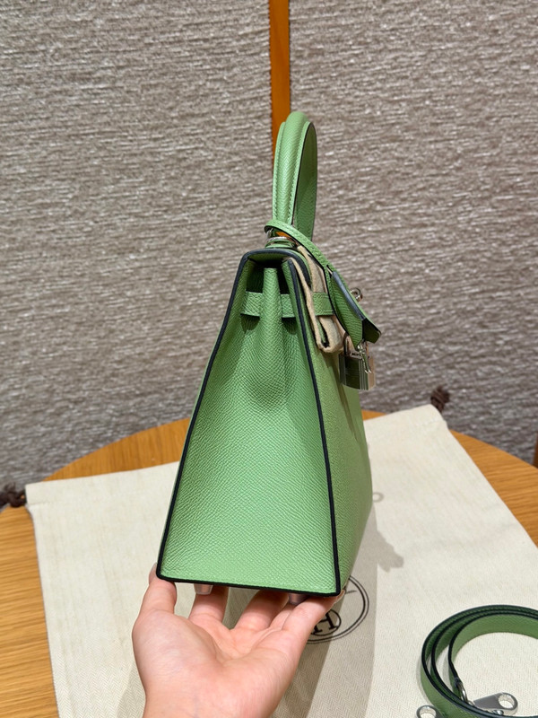 Hermès Kelly 25cm Vert Criquent Epsom Leather Palladium Hardware