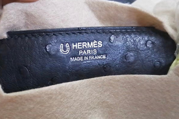 HOW DO YOU KNOW BVPRIVE SELLS AUTHENTIC BAGS?