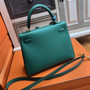 Hermes U4 Vert vertigao  Kelly 25 cm Epsom Gold Hardware