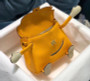 Hermes Quelle Idole Kelly Doll Bag 9V Jaune d'or Swift Palladium Hardware