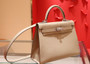 Hermès 31 Trench Kelly 28  Epsom Palladium Hardware