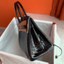 HERMES BIRKIN 30 BAG SHINY BLACK ALLIGATOR GOLD HARDWARE HERMES BIRKIN 30 BAG SHINY BLACK ALLIGATOR GOLD HARDWARE