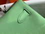 Hermes 3I Vert Criquet  Kelly 28 cm Togo Palladium Hardware  Hermes 3I Vert Criquet  Kelly 28 cm Togo Palladium Hardware