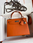 HERMES KELLY 28 SELLIER ORANGE EPSOM PALLADIUM HARDWARE HERMES KELLY 28 SELLIER ORANGE EPSOM PALLADIUM HARDWARE