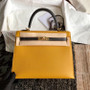 Hermes Amber/Black Kelly 25 cm Epsom Gold Hardware