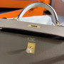 Hermes Special Order Etoupe/Craie Kelly 25 cm Epsom Gold Hardware