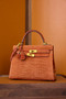 Hermes Fauve Porosus CROCODILE KELLY 28 WITH Gold HARDWARE Hermes Fauve Porosus CROCODILE KELLY 28 WITH Gold HARDWARE