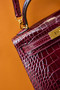 Hermès Kelly 20 Mini II Sellier Cassis Alligator Gold Hardware  Hermès Kelly 20 Mini II Sellier Cassis Alligator Gold Hardware