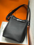 Hermès Hermes So Kelly 22 Shoulder Bag  Black Hermès Hermes So Kelly 22 Shoulder Bag  Black