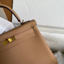  Hermès Chia Kelly 25  Togo Gold Hardware