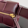 Bottega Veneta Brick Cassette - Burgundy