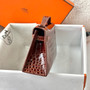 Hermès Kelly Pochette Shiny Porosus Crocodile / Alligator Lisse (Miel PHW)