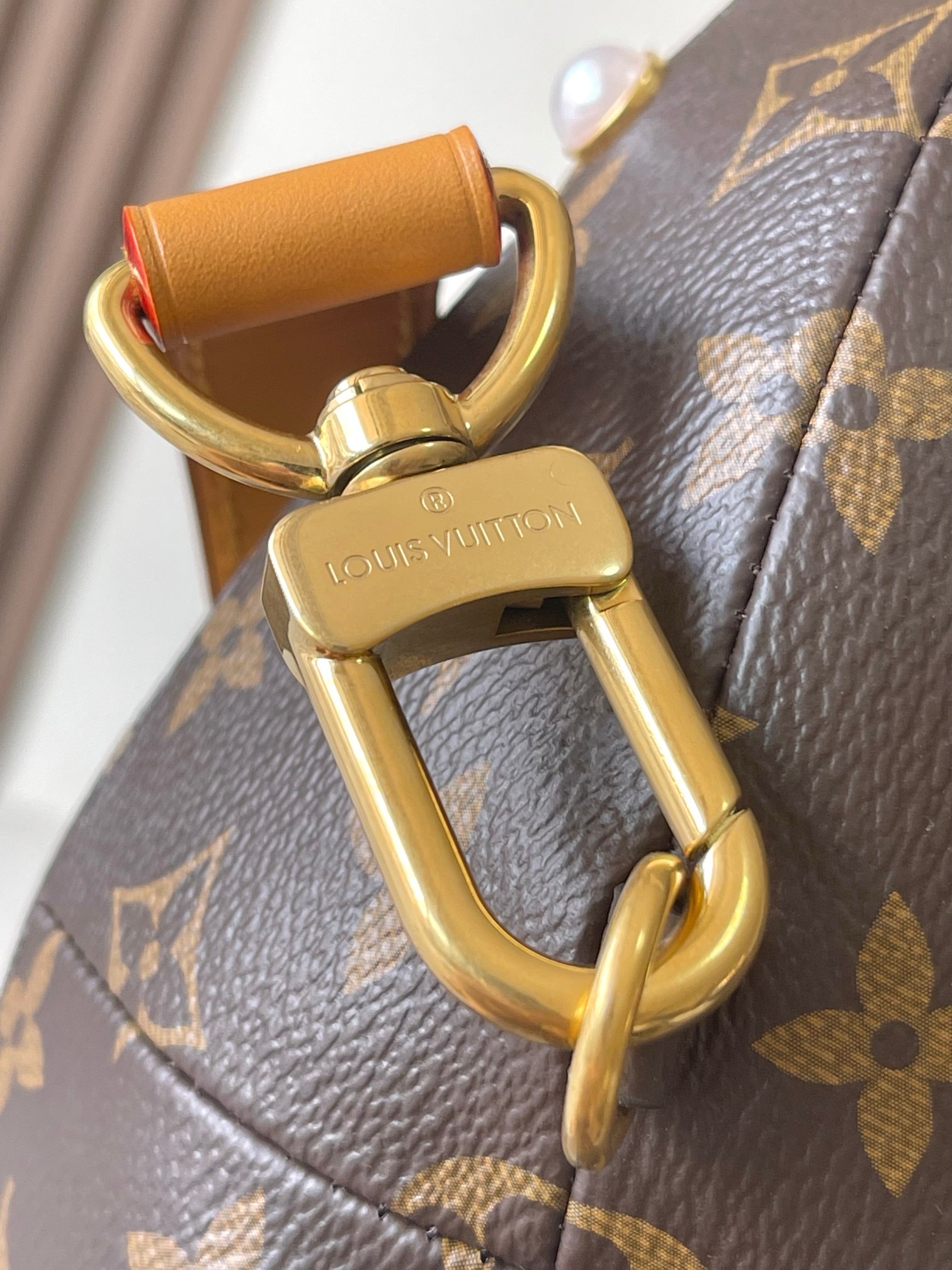 Louis Vuitton M14963 Dolphin Bag - BVPRIVE