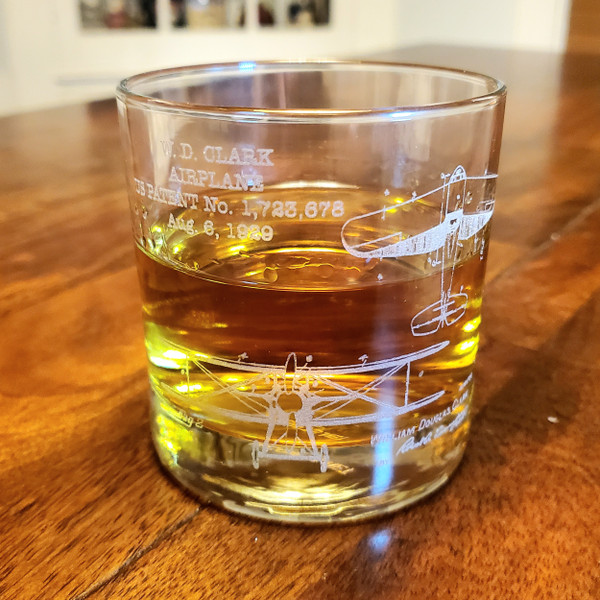 Engraved whiskey glass with vintage aviation patent.