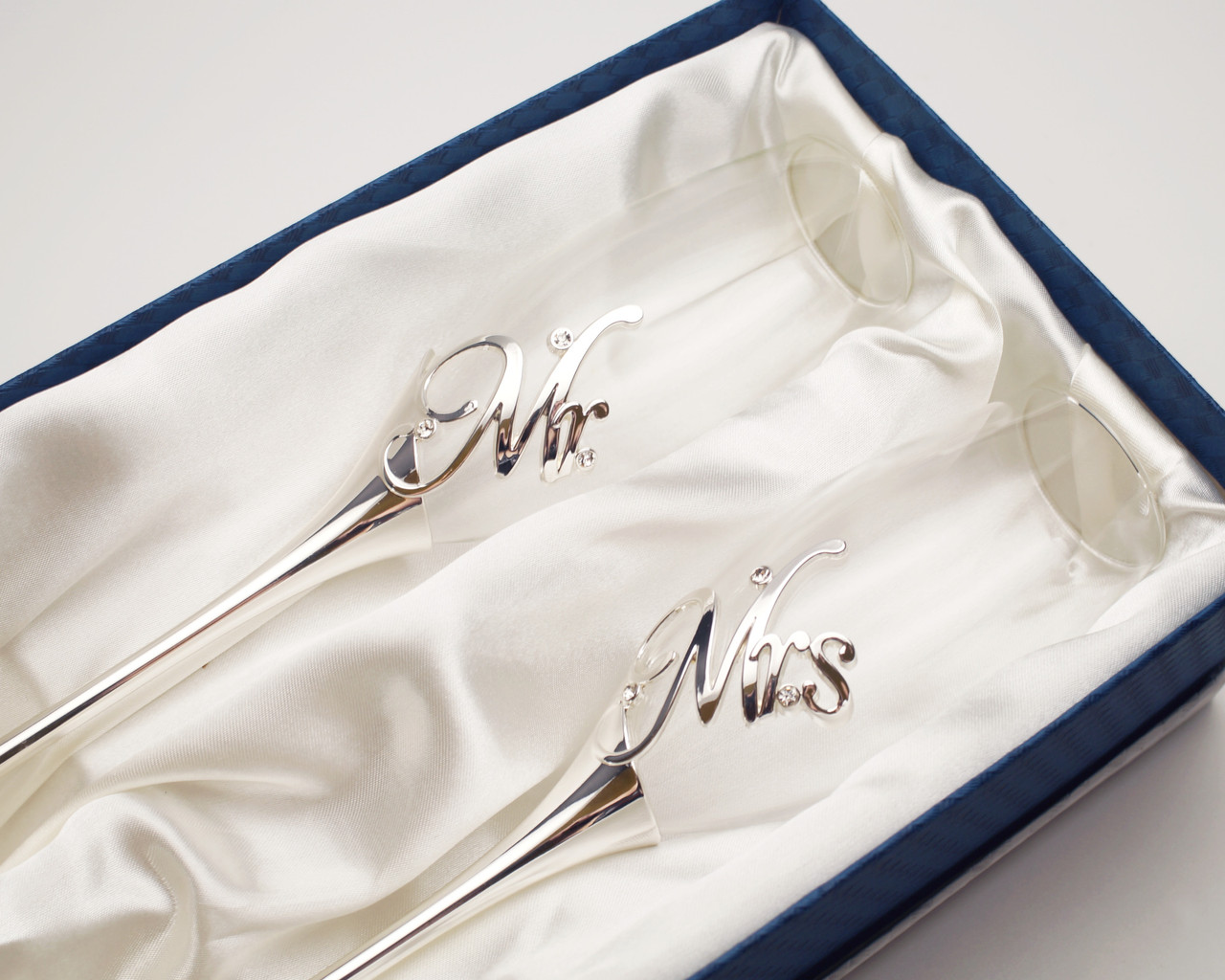 Twine Celebrate Wood Champagne Box with Set of Flutes