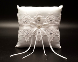 White Venise Lace Wedding Ring Bearer Pillow with Rhinestone