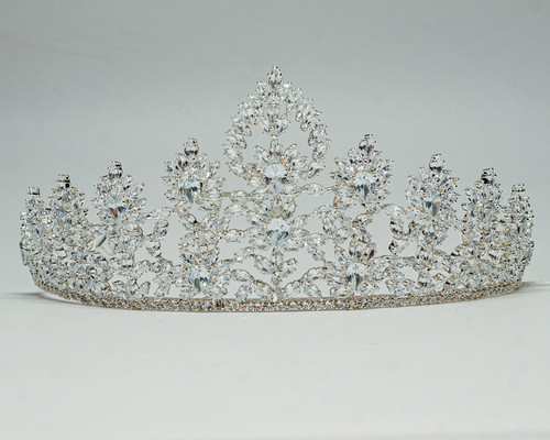 2 1/2" Silver Tiara with Clear Rhinestones and Gem Stones (TKC006)