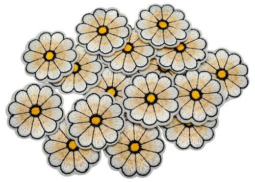 1 1/2" Champagne Daisy Flower Embroidery Iron On Heat Transfer Patch - Pack of 72