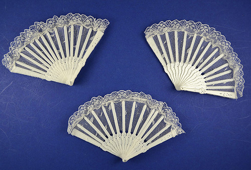 white lace wedding fans