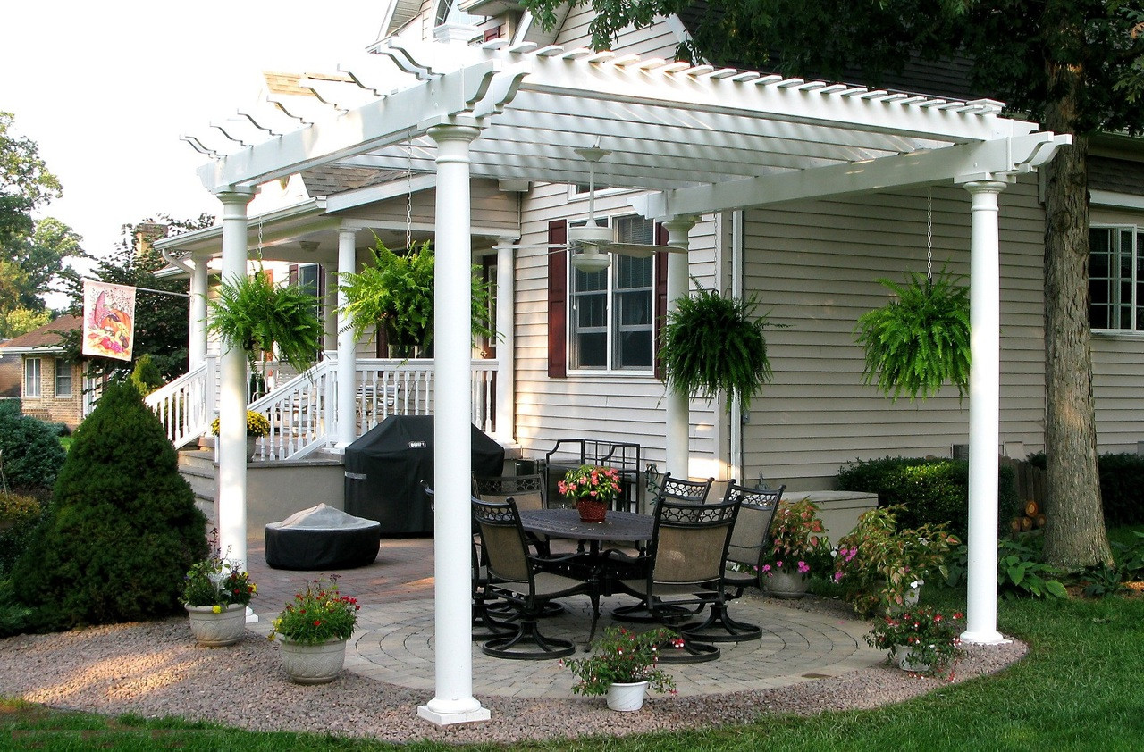 Hampton Premium Vinyl Double Beam Free Standing Pergola - 8 Inch Round Tapered Columns White vinyl pergola kit - tapered columns - Hampton Premium Vinyl Double Beam Free Standing Pergola - 8 Inch Round Tapered Columns