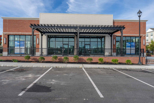 20' x 77'-7'' Classic Cedar Pergola, Retail Center, Yaphank, New York