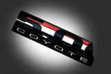 05-25 Ford Mustang Emblem Kotflügel - 5.0 Coyote - Schwarz matt