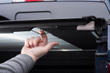 Dodge, Ram (Crew Cab Pickup - Bed Length: 67.4Inch) Laderaumabdeckung - BAK Revolver X2 - 5ft 7in - ohne Ram Box