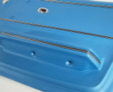65-66 Chevrolet Corvette Base (Convertible) Türinnenverkleidung - Hellblau Rechts