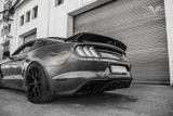 15-23 Ford Mustang Aufsatz für Scheibe - Flach mit Kiemen - Geschlossen
