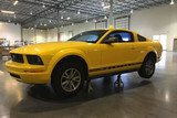 05-14 Ford Mustang Schienen für Wagenheber Links und Rechts