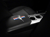 05-23 Ford Mustang Emblem - Tribar Emblem - Innenraum Innen