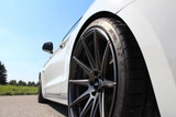 15-23 Ford Mustang Felgensatz - Elegance - E1FF - Deep Concave - 9 x 20 Zoll & 10,5 x 20 Zoll - Highgloss Black Vorne und hinten