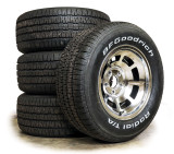 80-82 Chevrolet Corvette Wheel and Tire Assembly (52899197)