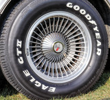 1982 Chevrolet Corvette Nabenkappe (52676230)