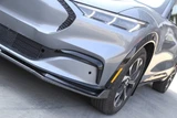 21-23 Ford Mustang Mach-E Stoßstangenansatz - Schwarz Glanz Vorne