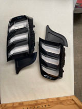 18-23 Ford Mustang Satz Rücklichter - OEM - Gebraucht 18-23 Ford Mustang Satz Rücklichter - OEM - Gebraucht