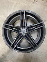 05-26 Ford Mustang Felge - Shelby CS14 - 9,5x20 Zoll - Gunmetal - Minimale Fehlstelle Vorne und hinten (53077150)