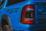 21-23 Ram 1500 TRX Rahmen für Rücklicht - Type OE - Carbon - Links & Rechts