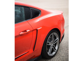 15-23 Ford Mustang (Coupe) Aufsatz für Scheibe - Schwarz