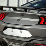 24-26 Ford Mustang Dark Horse Emblem Heckklappe - Schwarz Hinten