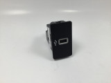 15-17 Ford Mustang USB-Anschluss