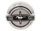 1968 Ford Mustang Tankdeckel - Twist On - Chrom/Schwarz - Running Pony