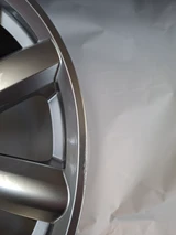 15-23 Ford Mustang Felge - Shelby CS80 - Aluminium - 11x20 Zoll - Chrome Powder - Leichte Kratzer Hinten